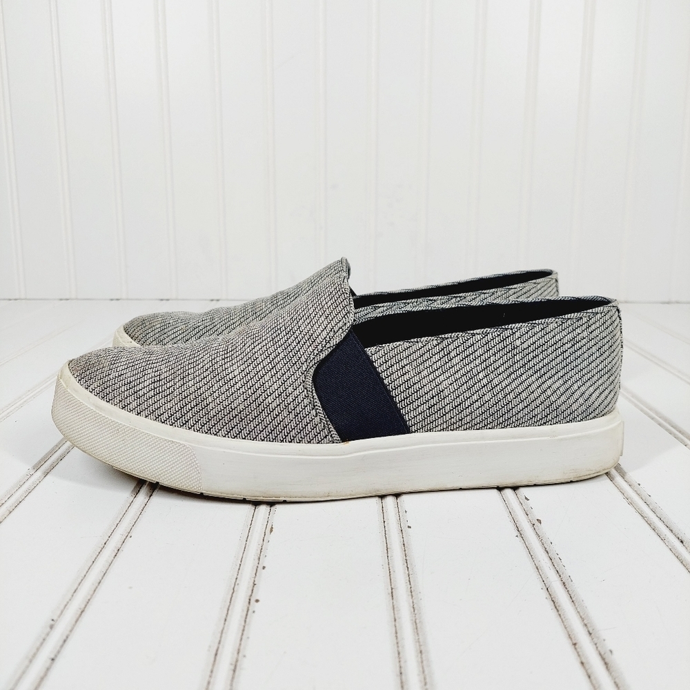 Vince Women's Blair Gray Canvas Slip On Casual Athleisure Comfy Sneaker D736